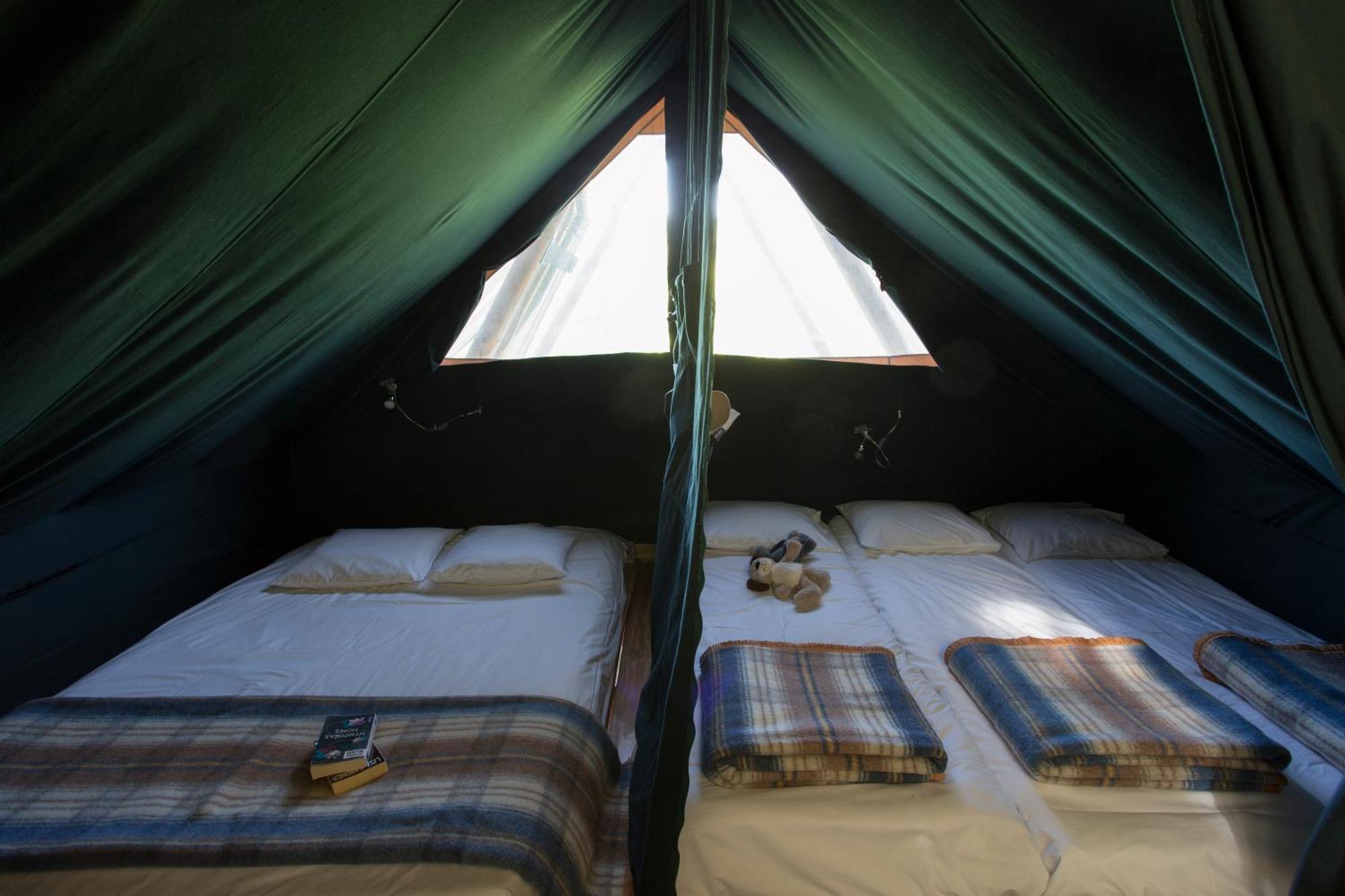 Huttopia Pays De Cordes Sur Ciel Albi Room photo
